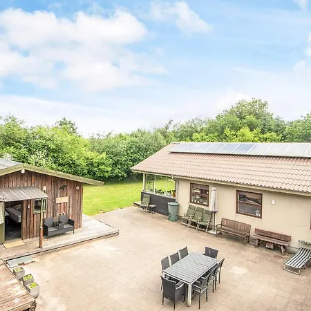Casa vacanze 12 Person In Oksbøl